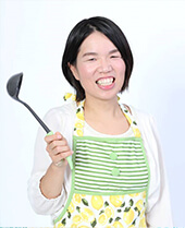 亀崎 智子（かめざき さとこ）